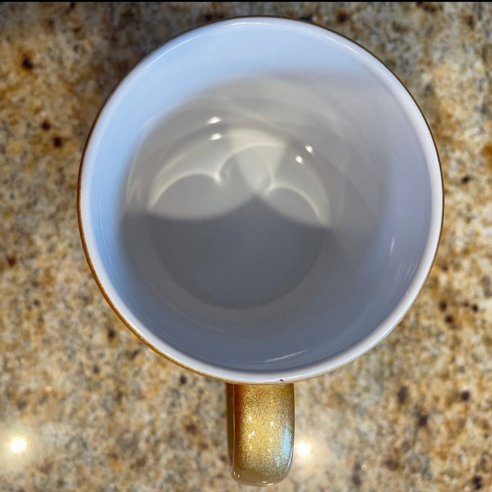 Source Unknown Gold and Black Mickey Mouse Mug - Picture 2 of 2